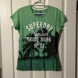 Superdry t-shirt